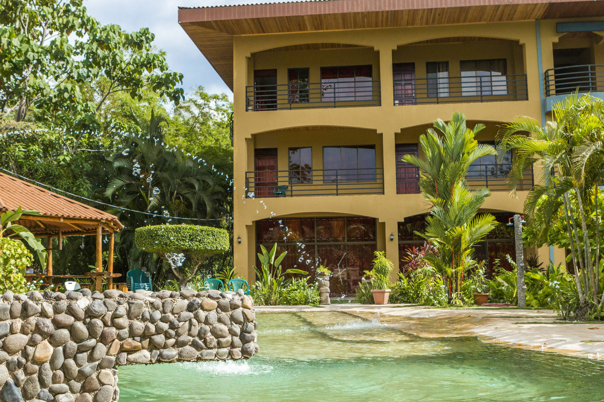 Pacifico Loft Hotel Jaco Exterior photo