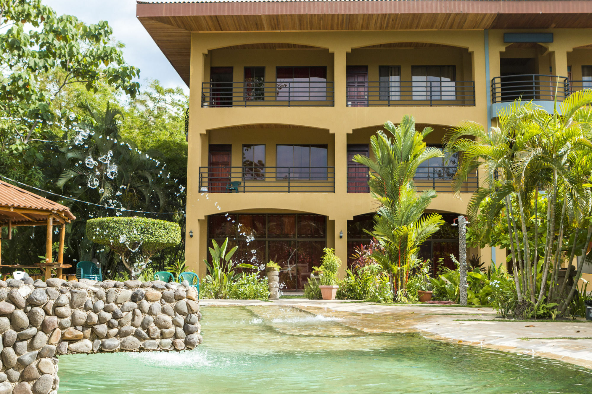 Pacifico Loft Hotel Jaco Exterior photo